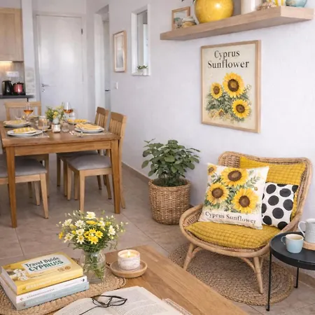 Apartment Cyprus Sunflower